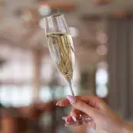 La Strada del Prosecco: come percorrere i 90 km tra Conegliano e Valdobbiadene tra cantine e panorami