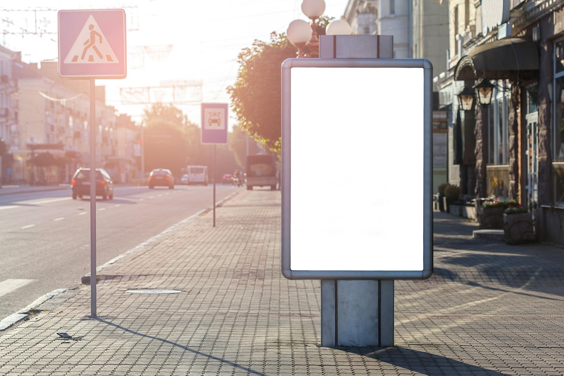 Treviso, striscioni pubblicitari prenotabili online