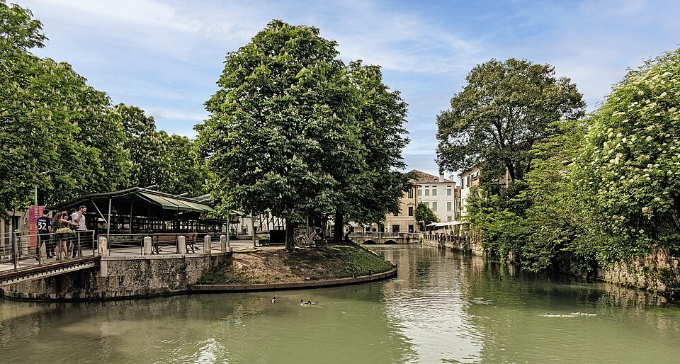 Treviso in un giorno: itinerario a piedi dal Canale dei Buranelli a Piazza dei Signori